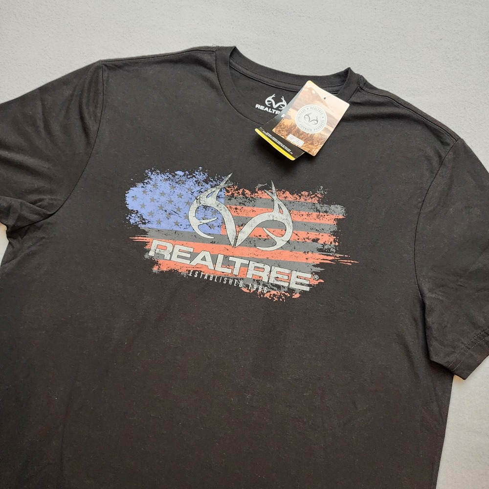 Realtree Men's Medium Black American Flag T-Shirt Patriotic Hunting Graphic NWT